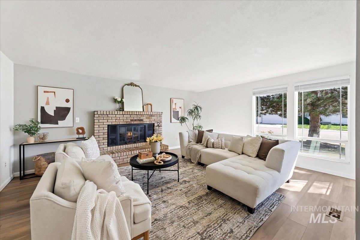 11880 Arch Street Boise, ID 83713 - Photo 4 of 34