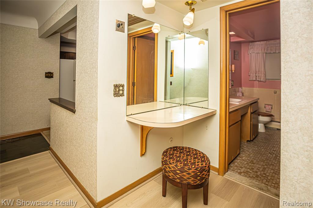 3651 Chicago Road Warren, MI 48092 - Photo 36 of 56 Gallery Image 36