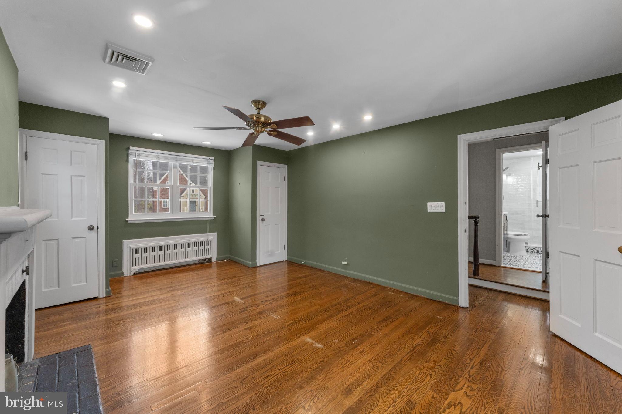 3207 Circle Hill Road Alexandria, VA 22305 - Photo 29 of 51 Spacious room with warm wooden floors.