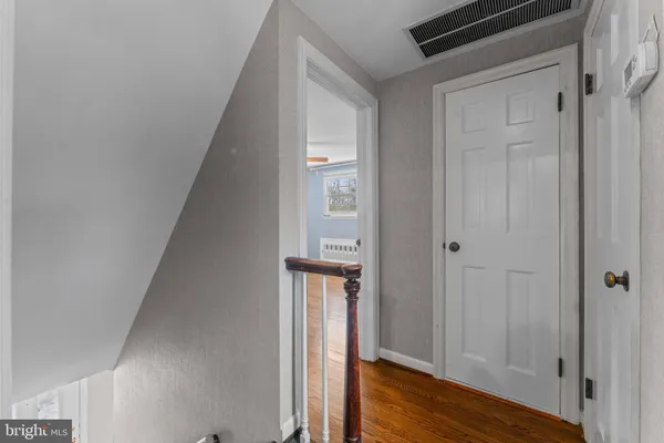 a view of an outdoor space