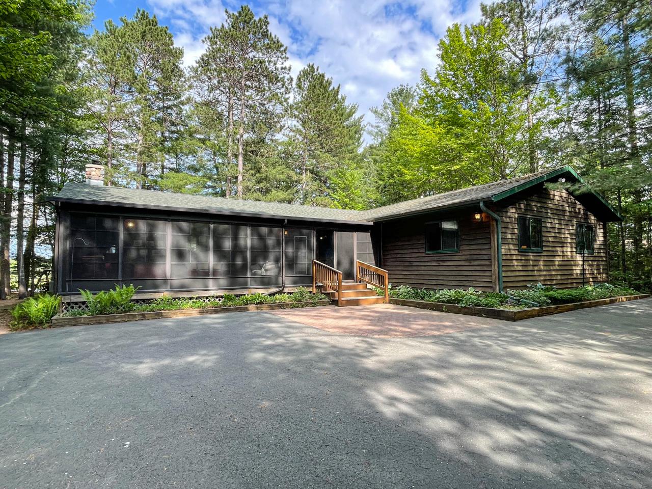 4954 Highway 47 Rhinelander, WI 54501 - Photo 1 of 37 Gallery Image 1