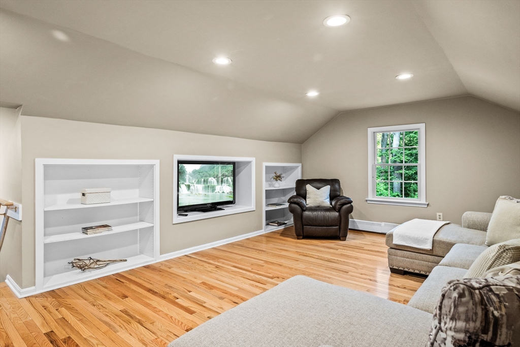 10 High Ridge Road Boxford, MA 01921 - Photo 15 of 42