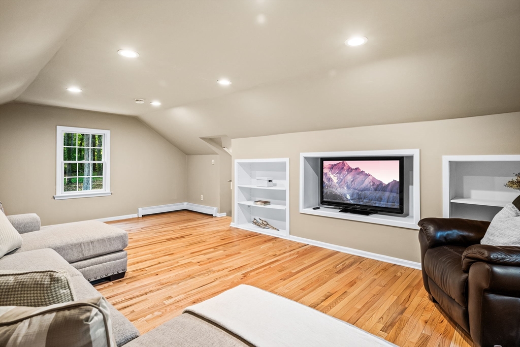 10 High Ridge Road Boxford, MA 01921 - Photo 16 of 42