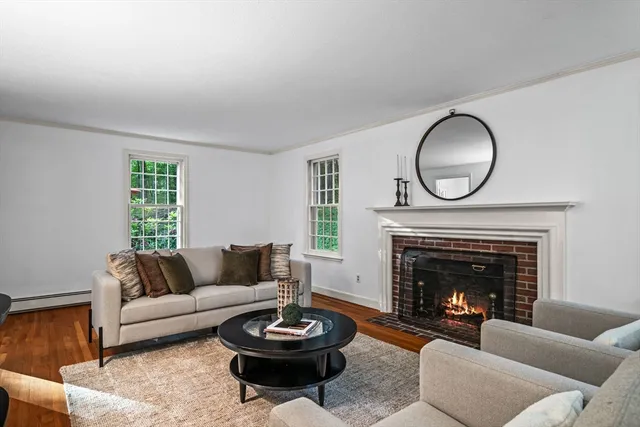 $1,059,000 | 10 High Ridge Road, Boxford, MA 01921