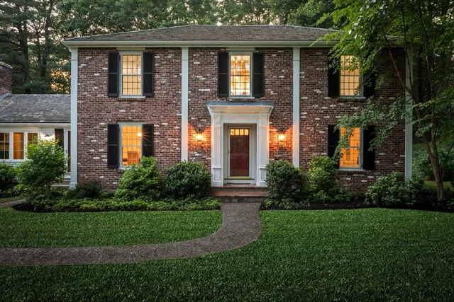 $1,059,000 | 10 High Ridge Road, Boxford, MA 01921