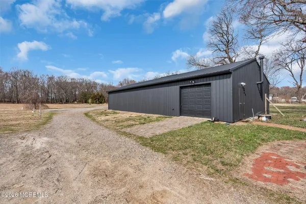 $3,900 | 460 Brickyard Road, Freehold, NJ 07728