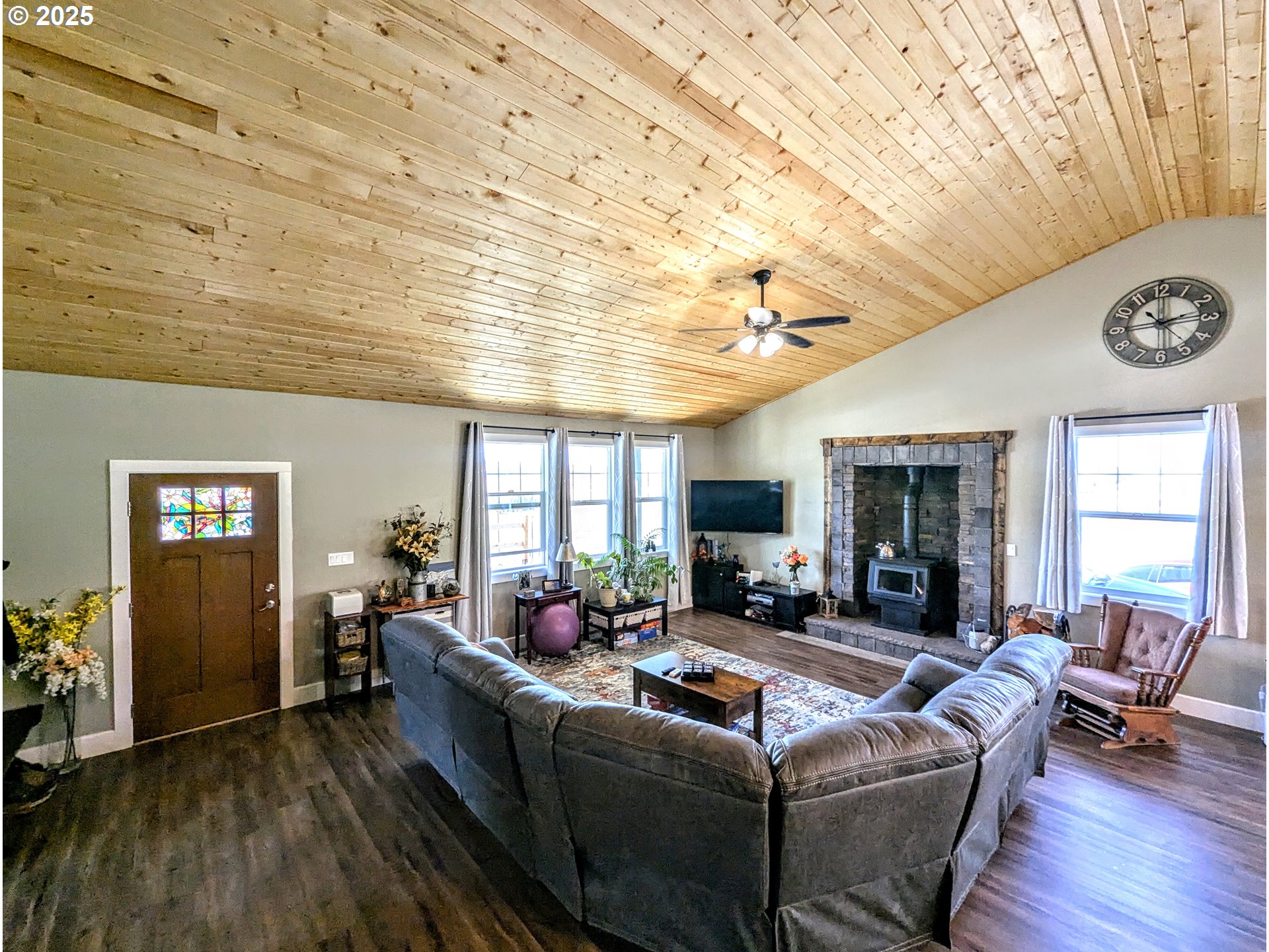 301 High Valley Road Cove, OR 97824 - Photo 11 of 19