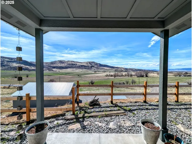 $599,000 | 301 High Valley Road, Cove, OR 97824