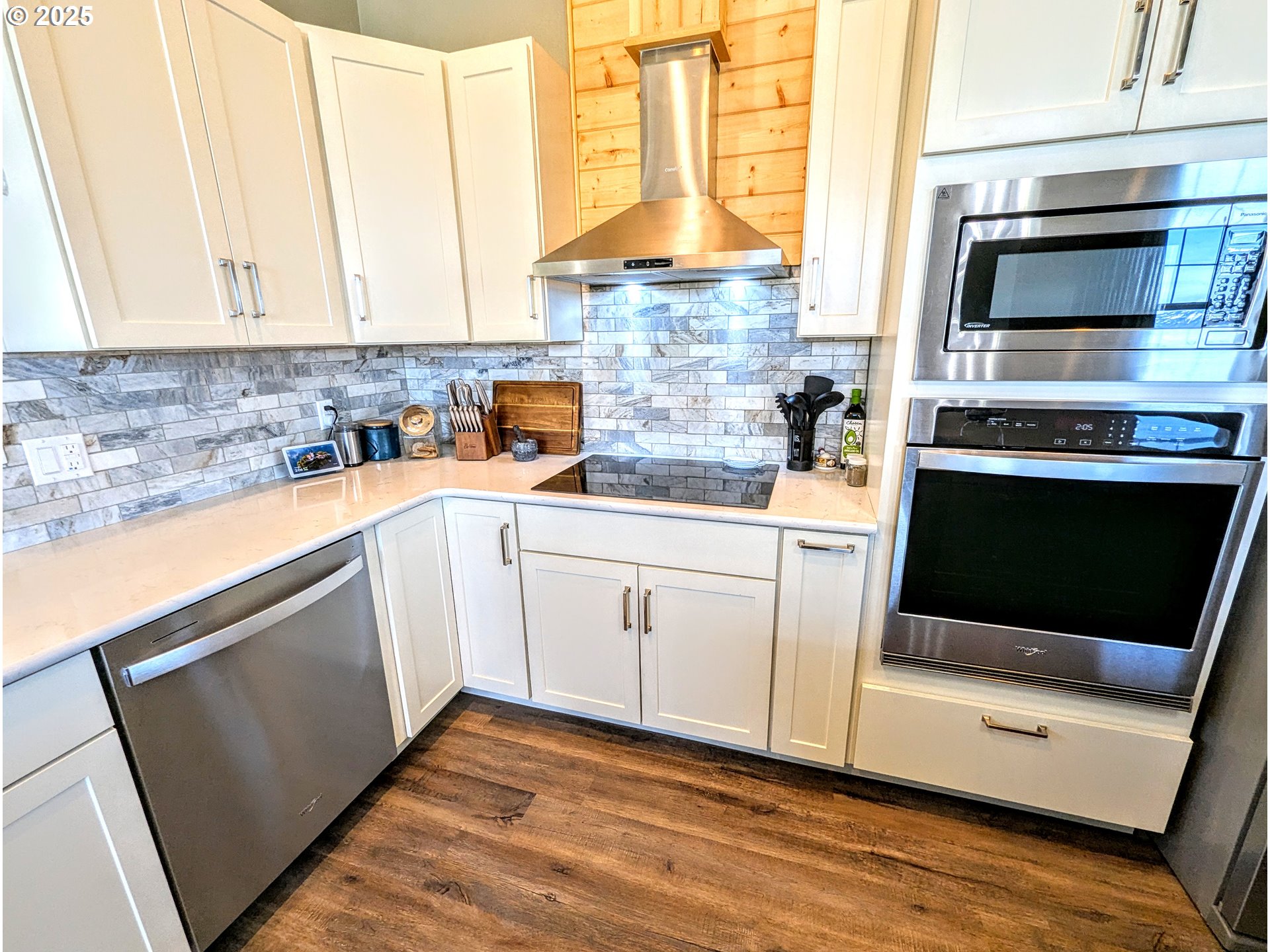 301 High Valley Road Cove, OR 97824 - Photo 6 of 19