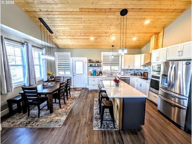 $599,000 | 301 High Valley Road, Cove, OR 97824