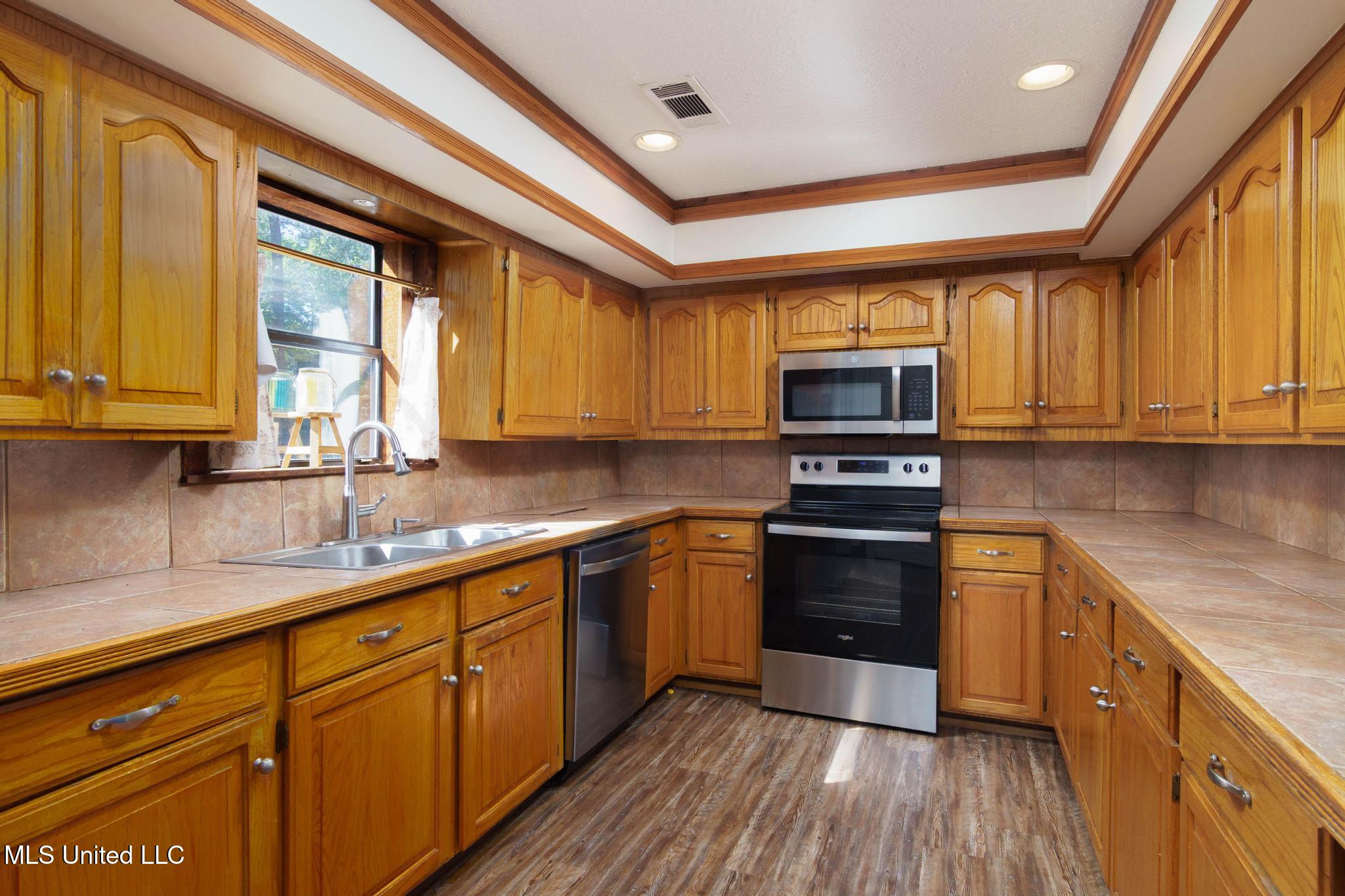 193 Lott Town Road Hattiesburg, MS 39402 - Photo 5 of 18 193 Lott Town Road-5