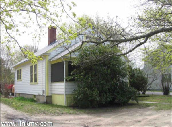 330 State Road Vineyard Haven, MA 02568 - Photo 1 of 1 http://d1qzqeyxiitrap.cloudfront.net/photos/38355/600/d2d8980a.jpg