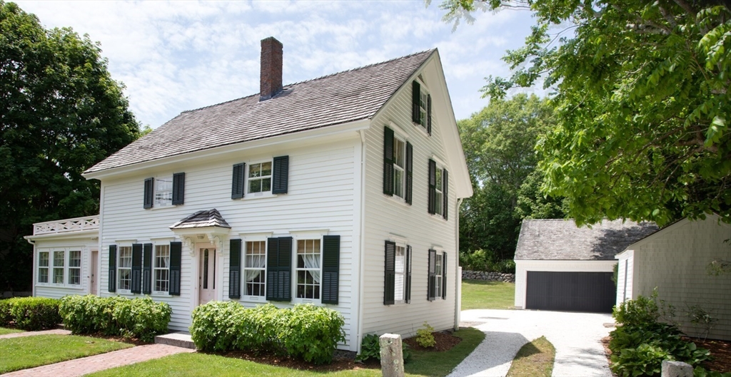 41 Drift Road Westport, MA 02790 - Photo 4 of 38