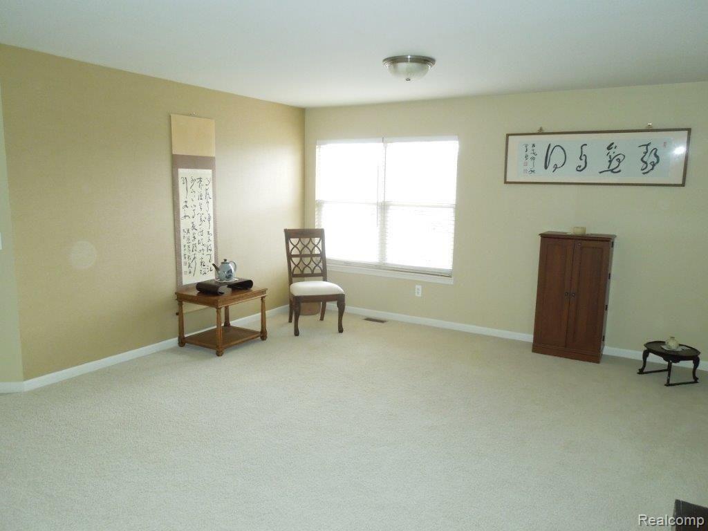 3525 Everett Drive Rochester Hills, MI 48307 - Photo 9 of 14