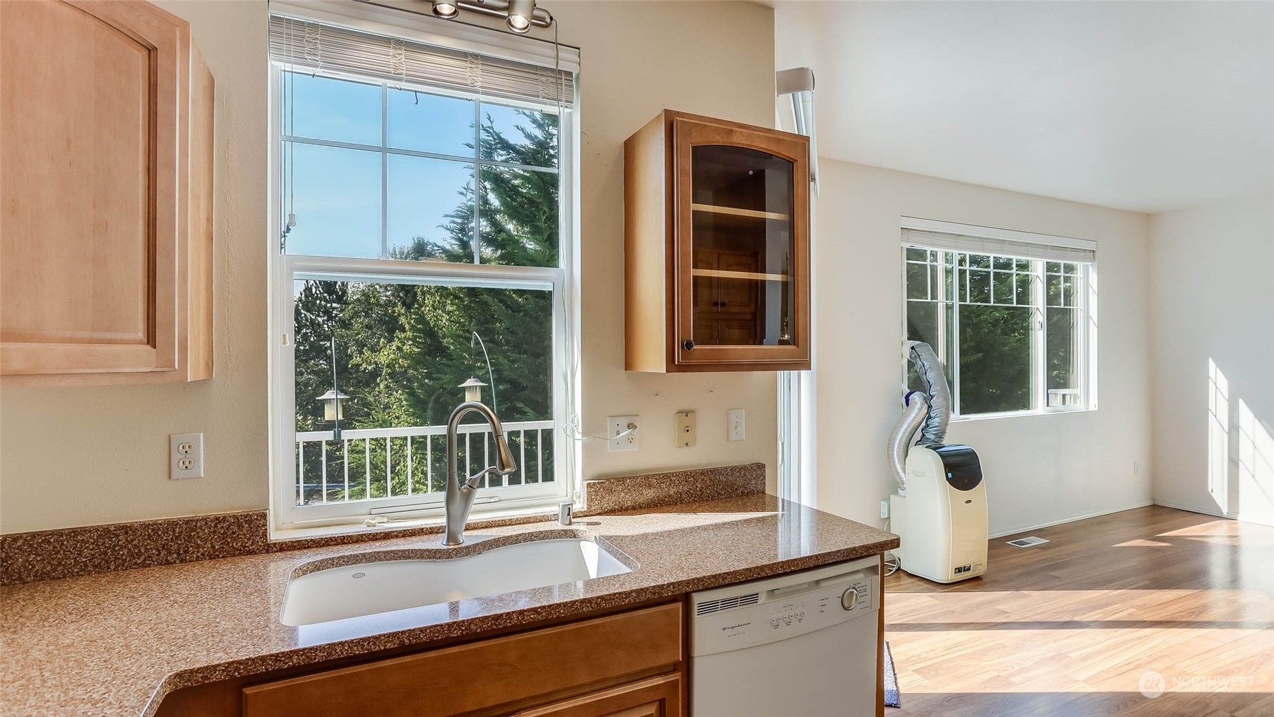 2300 Benson Road South, Unit G1 Renton, WA 98055 - Photo 15 of 36 a kitchen with a sink and a window