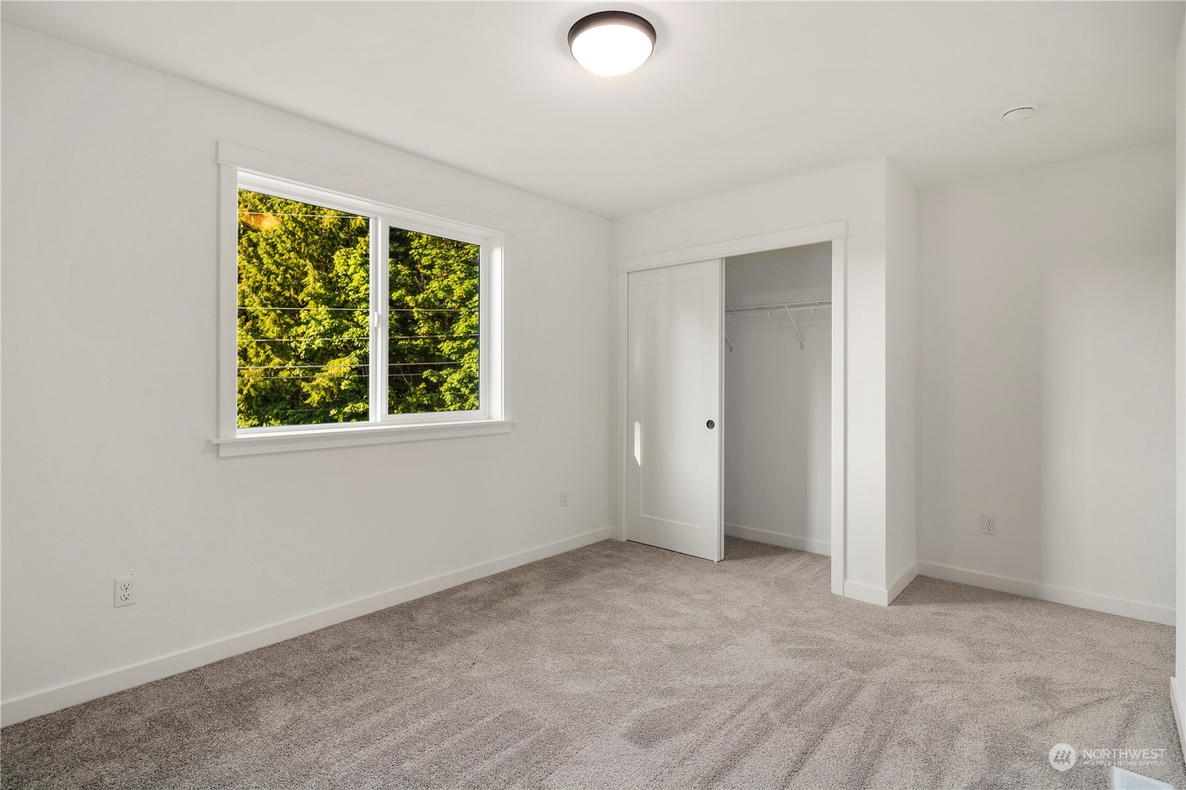 19 179th Place Southwest Bothell, WA 98012 - Photo 27 of 29 an empty room with a window