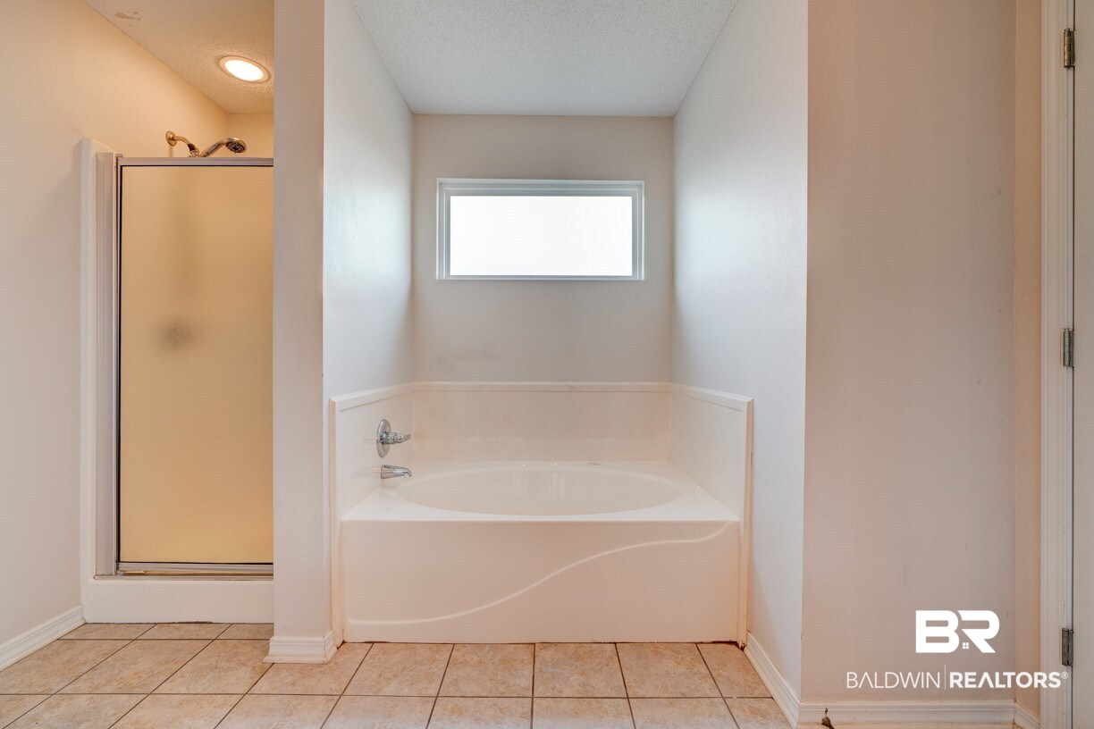 9680 Spring Meadow Drive North Mobile, AL 36695 - Photo 14 of 23