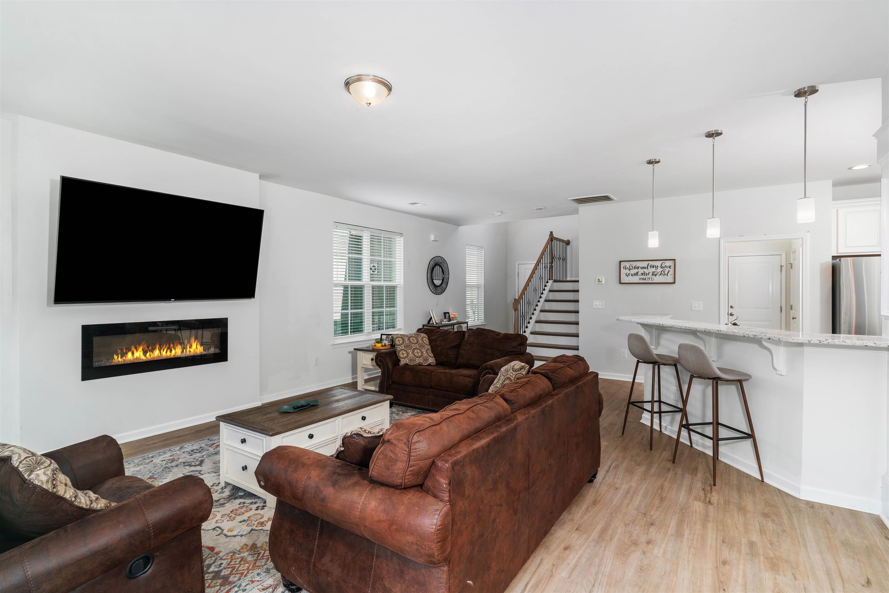 206 Eventine Way Boiling Springs, SC 29316 - Photo 8 of 39 Gallery Image 8