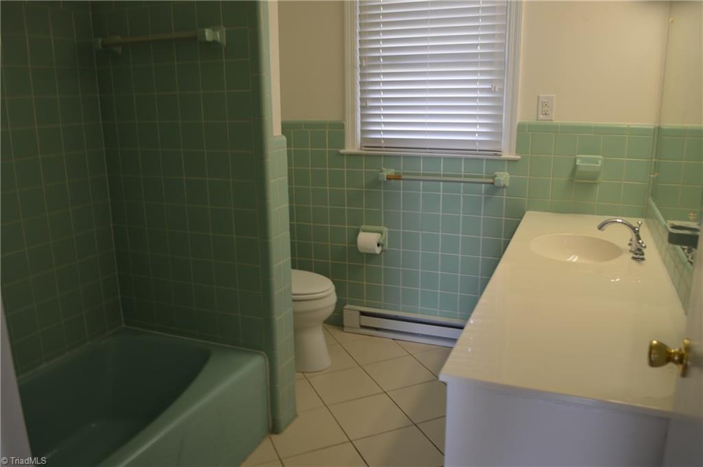 209 Brookberry Road Mount Airy, NC 27030 - Photo 13 of 30 Gallery Image 13