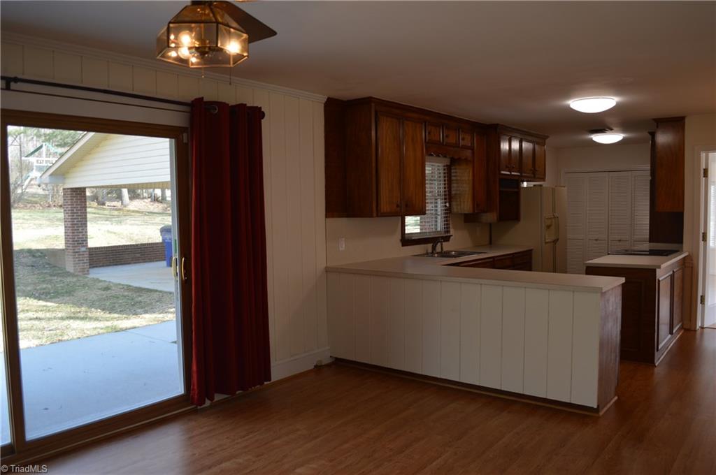 209 Brookberry Road Mount Airy, NC 27030 - Photo 6 of 30 Gallery Image 6