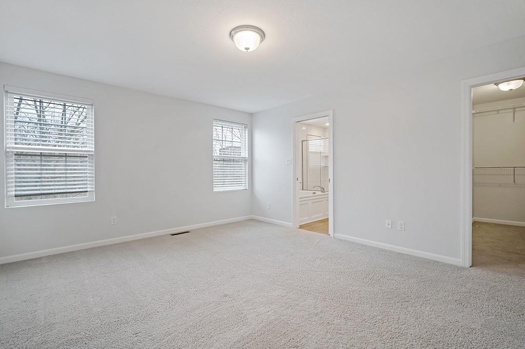 832 Highpointe Circle Pittsburgh, PA 15220 - Photo 13 of 25