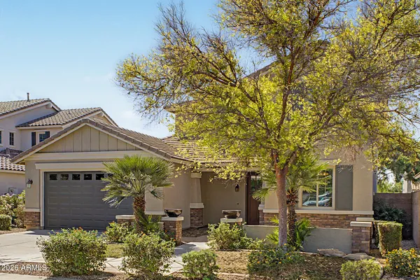 $749,800 | 2559 East Penedes Drive, Gilbert, AZ 85298