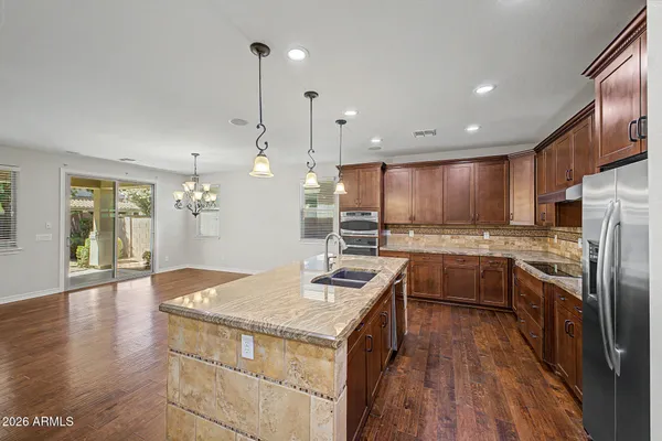 $749,800 | 2559 East Penedes Drive, Gilbert, AZ 85298
