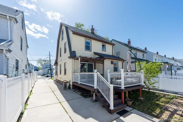 $848,000 | 89-67 218th Place | Queens Village