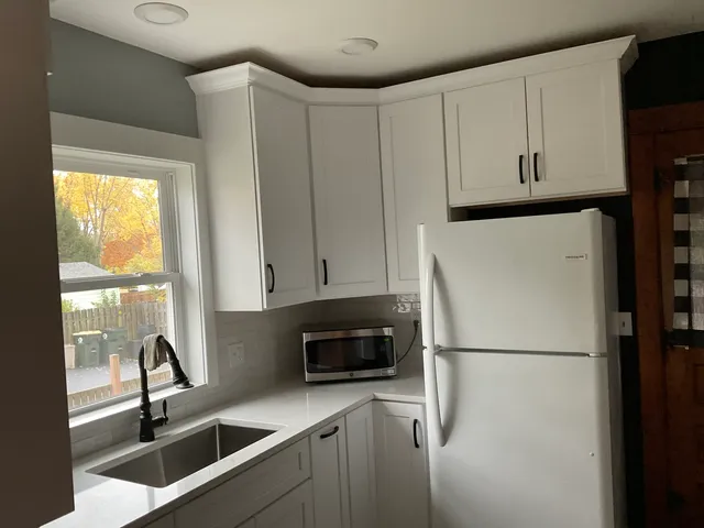 $399,500 | 903 South Main Street, Yorkville, IL 60560