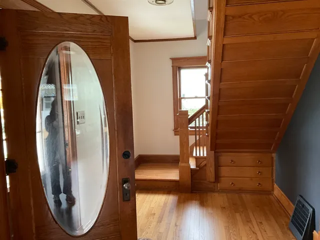 $399,500 | 903 South Main Street, Yorkville, IL 60560