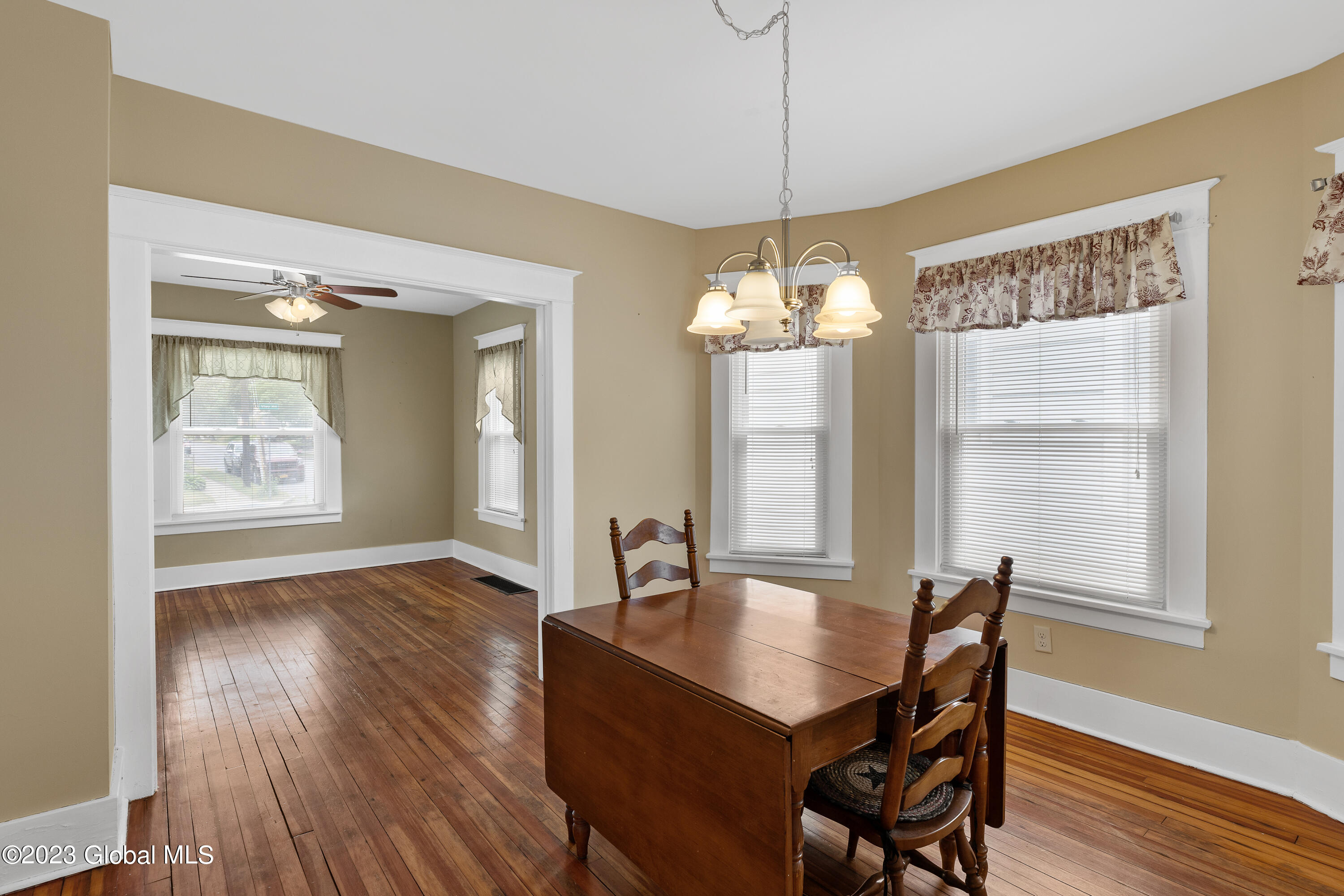 126 Vley Road Scotia, NY 12302 - Photo 7 of 32 1 (7)