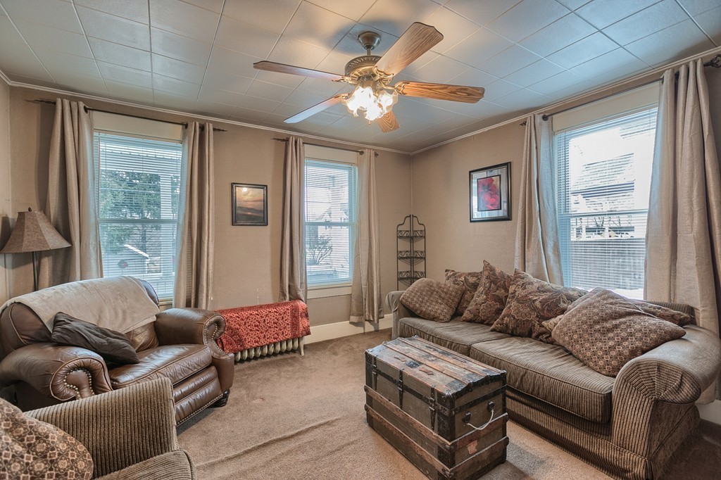 36 West Meadow Road Lowell, MA 01854 - Photo 3 of 20 Gallery Image 3