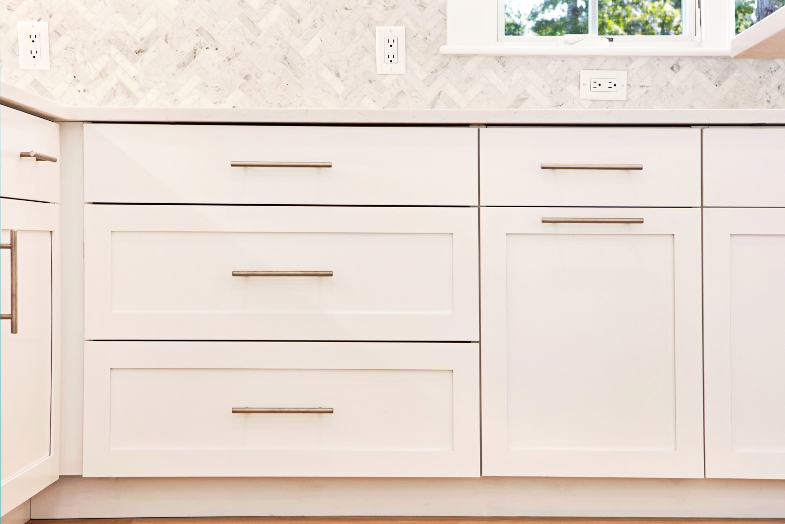 1 Wilsons Lane Edgartown, MA 02539 - Photo 7 of 18 a close view of washer and dryer