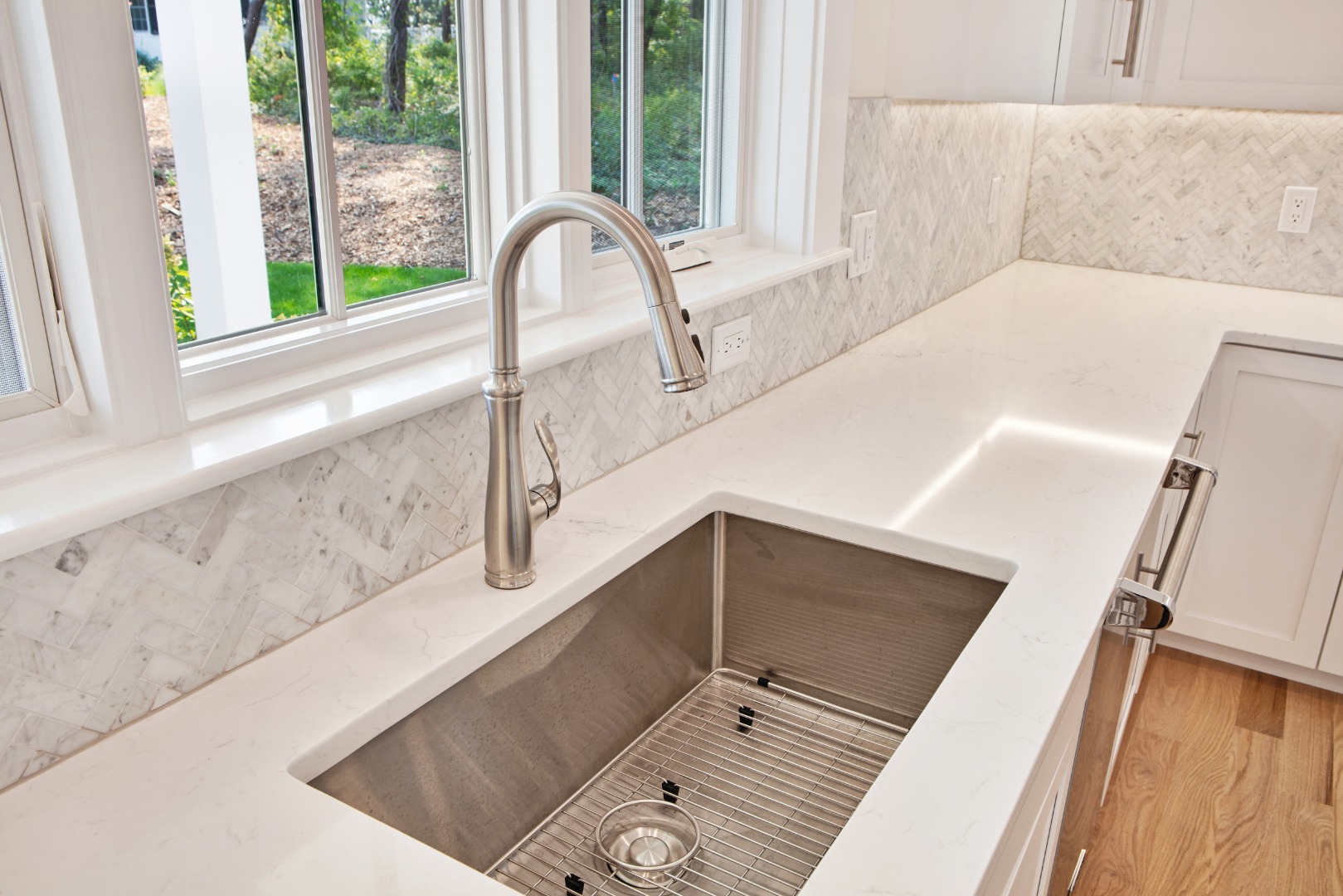 1 Wilsons Lane Edgartown, MA 02539 - Photo 8 of 18 a close view of sink and tap