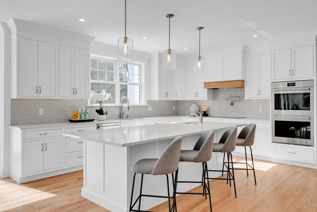 3 Brown Road Lexington, MA 02420 - Photo 10 of 42