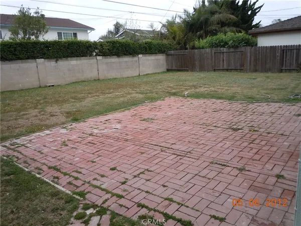 $5,900 | 9352 Mokihana Drive, Huntington Beach, CA 92646