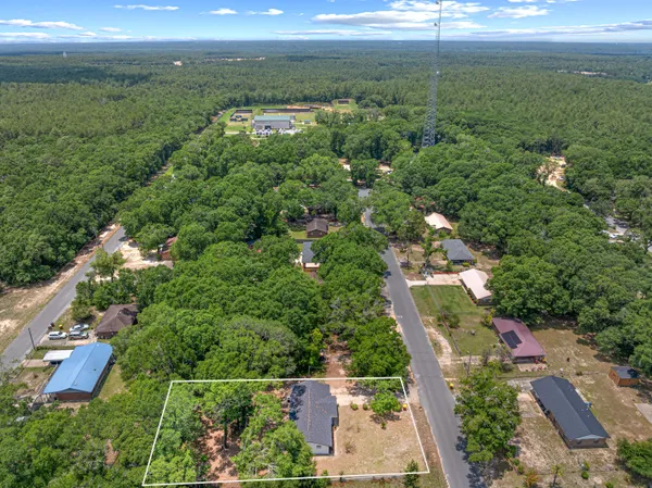 $199,900 | 207 Oglesby Avenue, Crestview, FL 32536