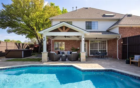 $700,000 | 2103 Primrose Drive, Richardson, TX 75082