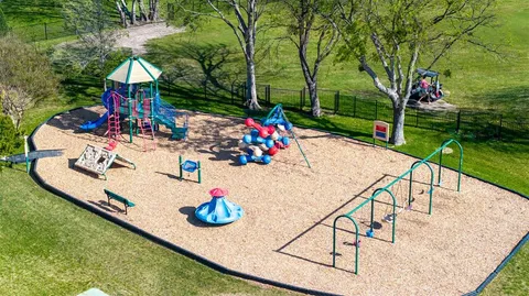 $700,000 | 2103 Primrose Drive, Richardson, TX 75082