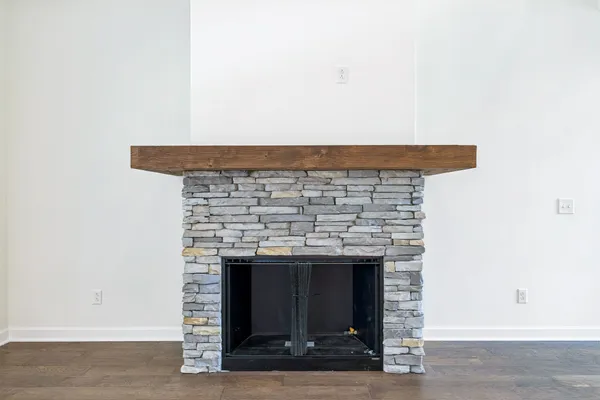 $549,900 | 281 Estates Drive, Smithville, TN 37166