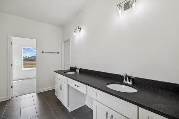 $549,900 | 281 Estates Drive, Smithville, TN 37166