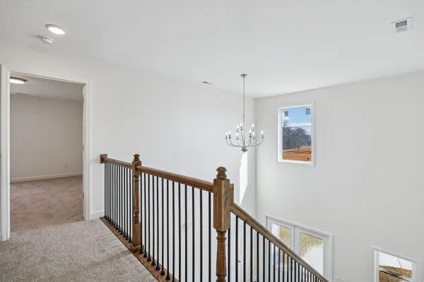 $549,900 | 281 Estates Drive, Smithville, TN 37166