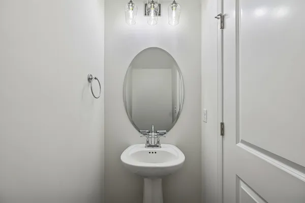 $549,900 | 281 Estates Drive, Smithville, TN 37166