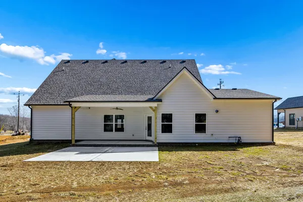 $549,900 | 281 Estates Drive, Smithville, TN 37166