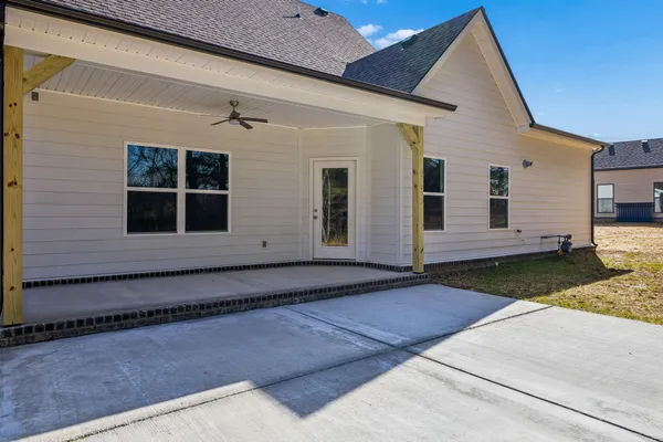 $549,900 | 281 Estates Drive, Smithville, TN 37166