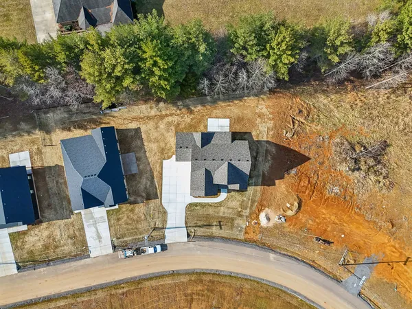 $549,900 | 281 Estates Drive, Smithville, TN 37166