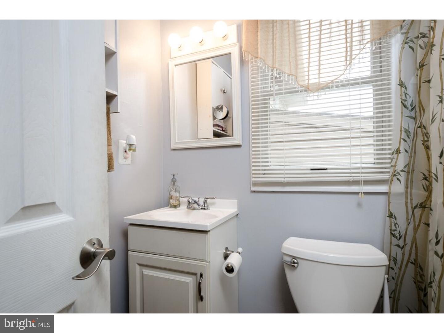 6 Winding Way Road Stratford, NJ 08084 - Photo 11 of 24
