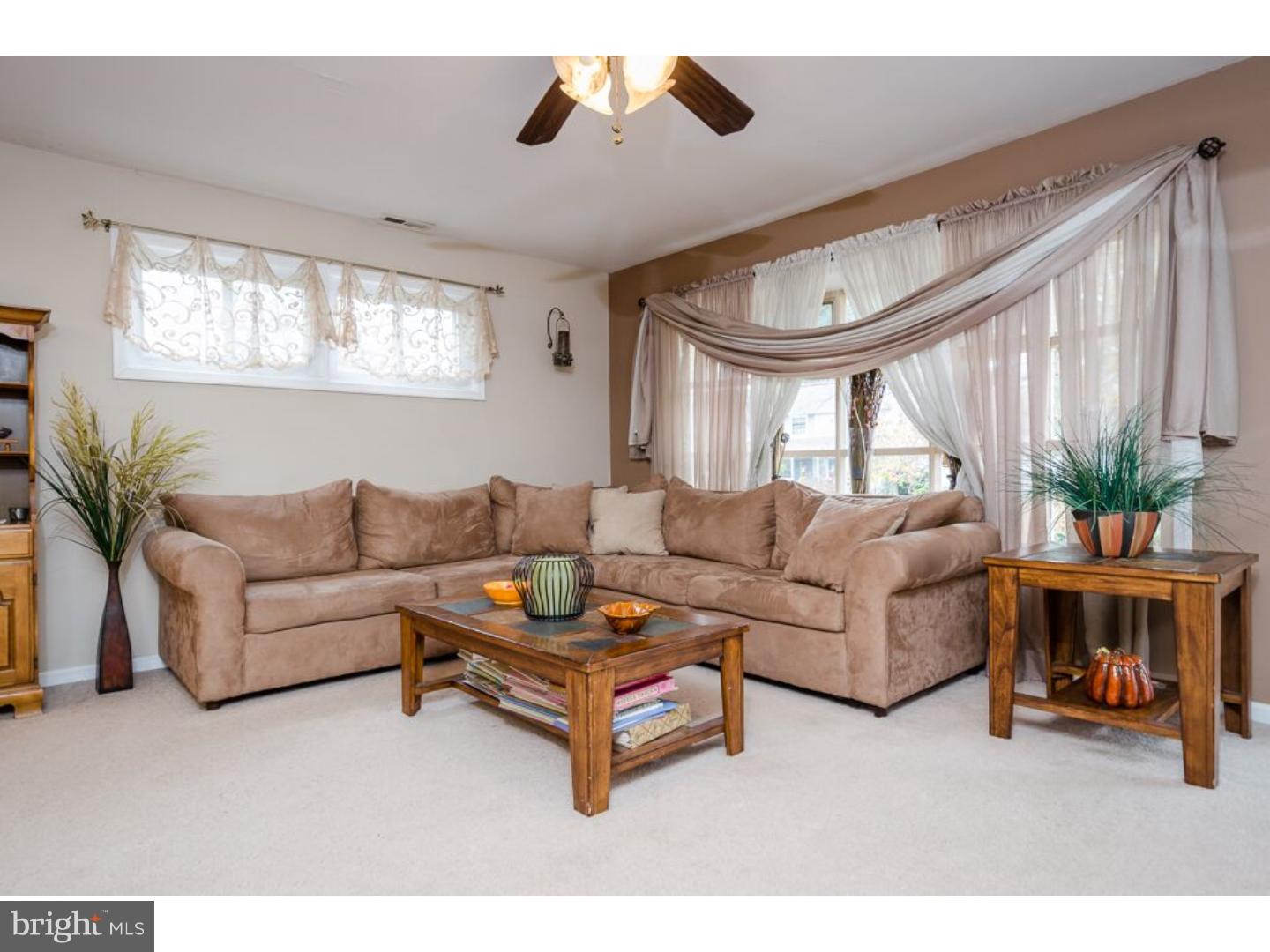 6 Winding Way Road Stratford, NJ 08084 - Photo 3 of 24
