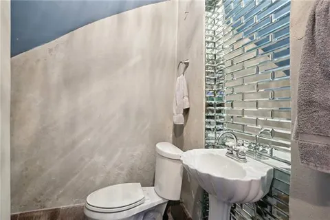 $1,440,000 | 1037 Esplanade Avenue, New Orleans, LA 70116
