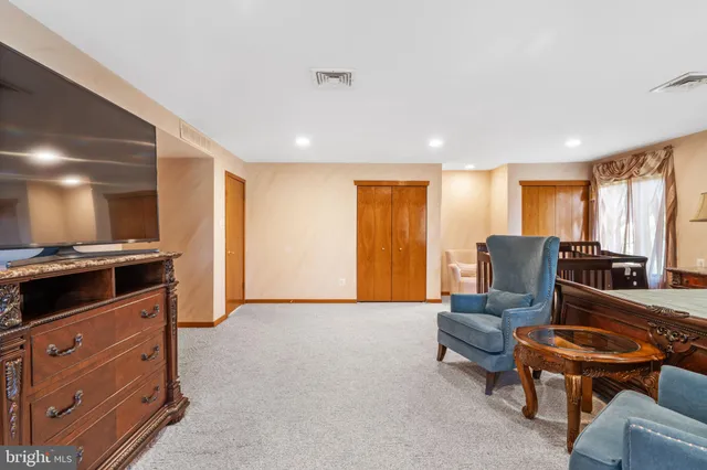 $1,099,000 | 509 Long Lane, Huntingdon Valley, PA 19006